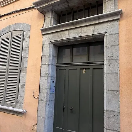 Apartmán T2 Cocooning Center-4 People