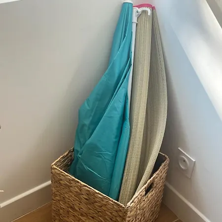 T2 Cocooning Center-4 People Toulon